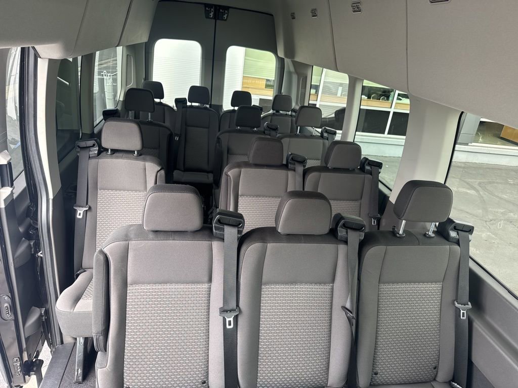 Used 2025 Ford Transit 350 XLT RWD image 9