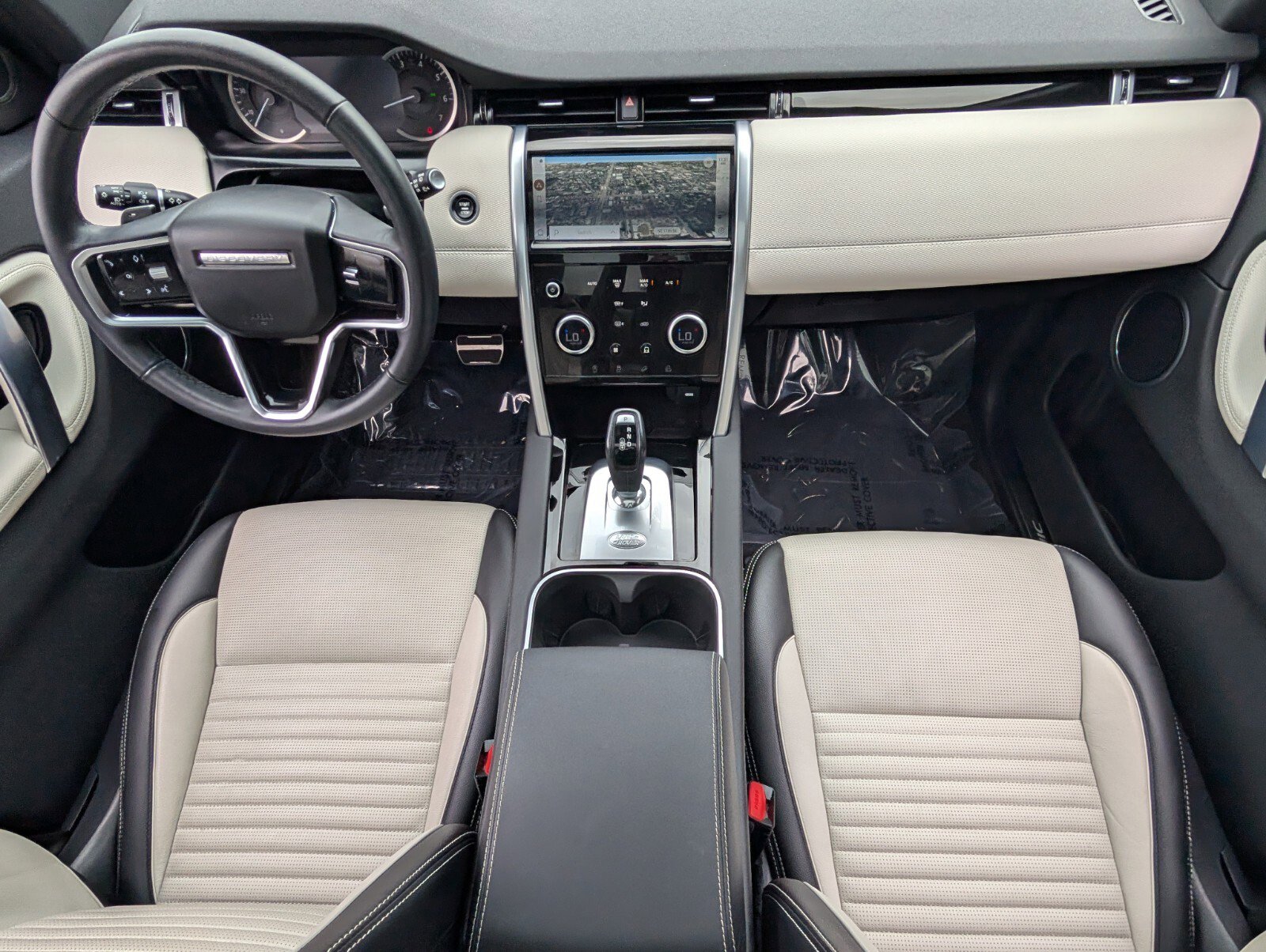 Used 2023 Land Rover Discovery Sport S R-Dynamic image 12