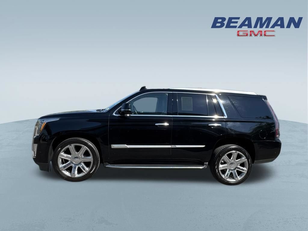 Used 2020 Cadillac Escalade Luxury RWD image 4
