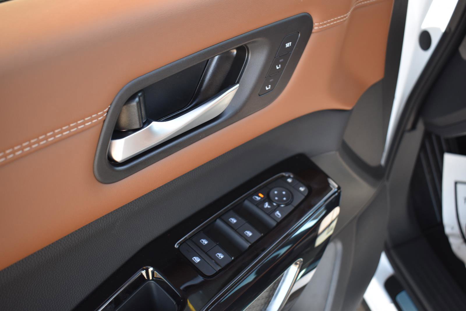 New 2026 Nissan Pathfinder Platinum image 23