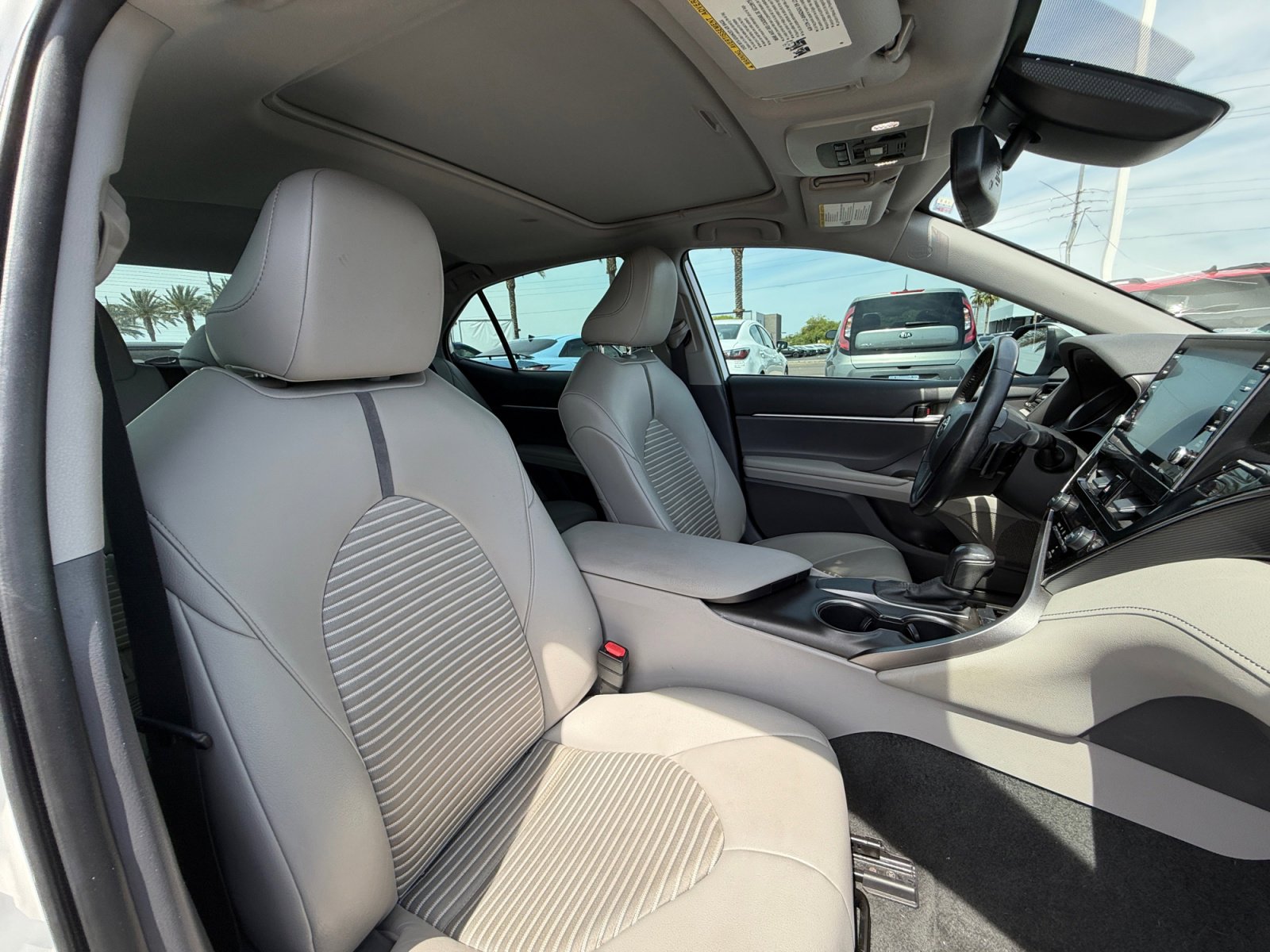 Used 2021 Toyota Camry SE w/ Audio Upgrade Package image 19