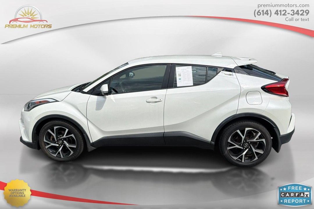 Used 2018 Toyota C-HR XLE FWD image 2