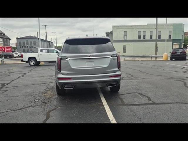 Used 2024 Cadillac XT6 Sport image 25
