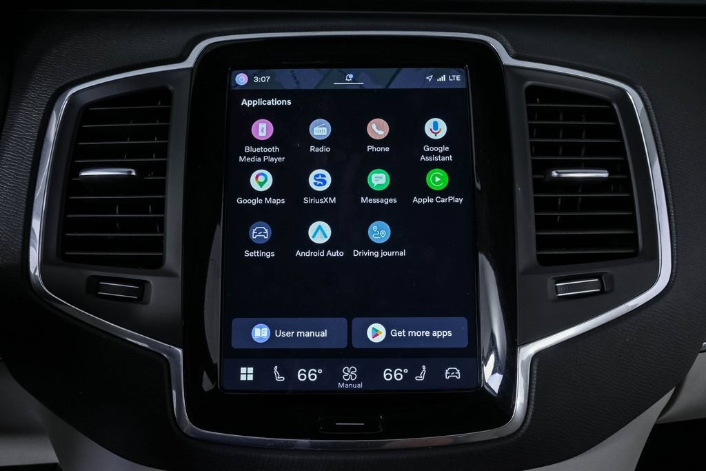 Certified 2025 Volvo XC90 T8 Core w/ Protection Package AWD/4WD image 15