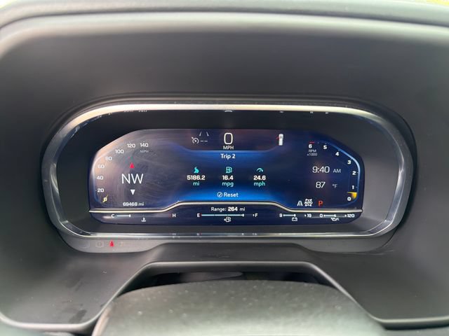 Certified 2024 Chevrolet Tahoe Premier AWD/4WD image 15