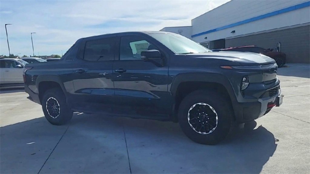 New 2026 Chevrolet Silverado EV Trail Boss image 3