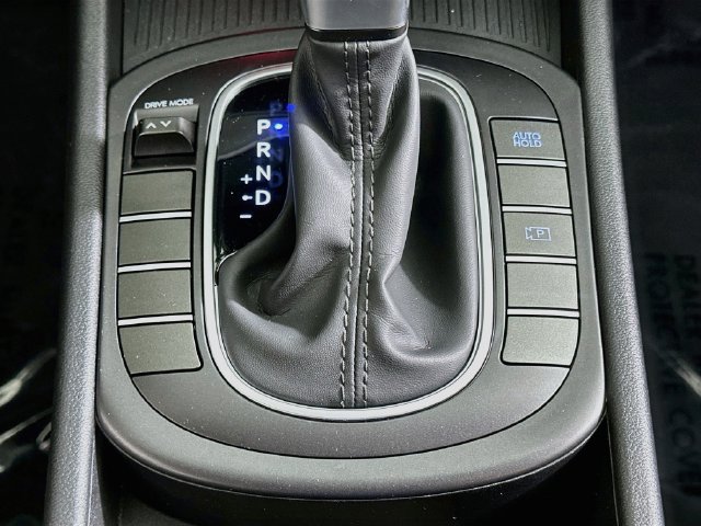 Used 2024 Hyundai Kona SE FWD image 19