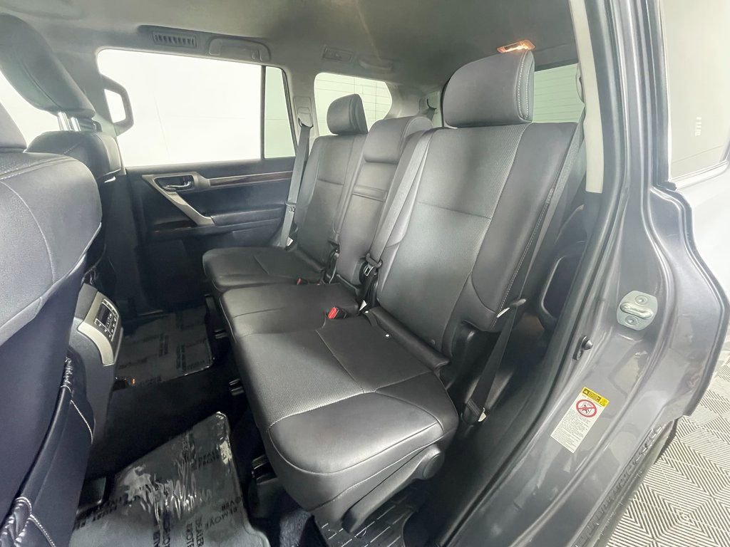 Used 2019 Lexus GX 460 Premium image 26