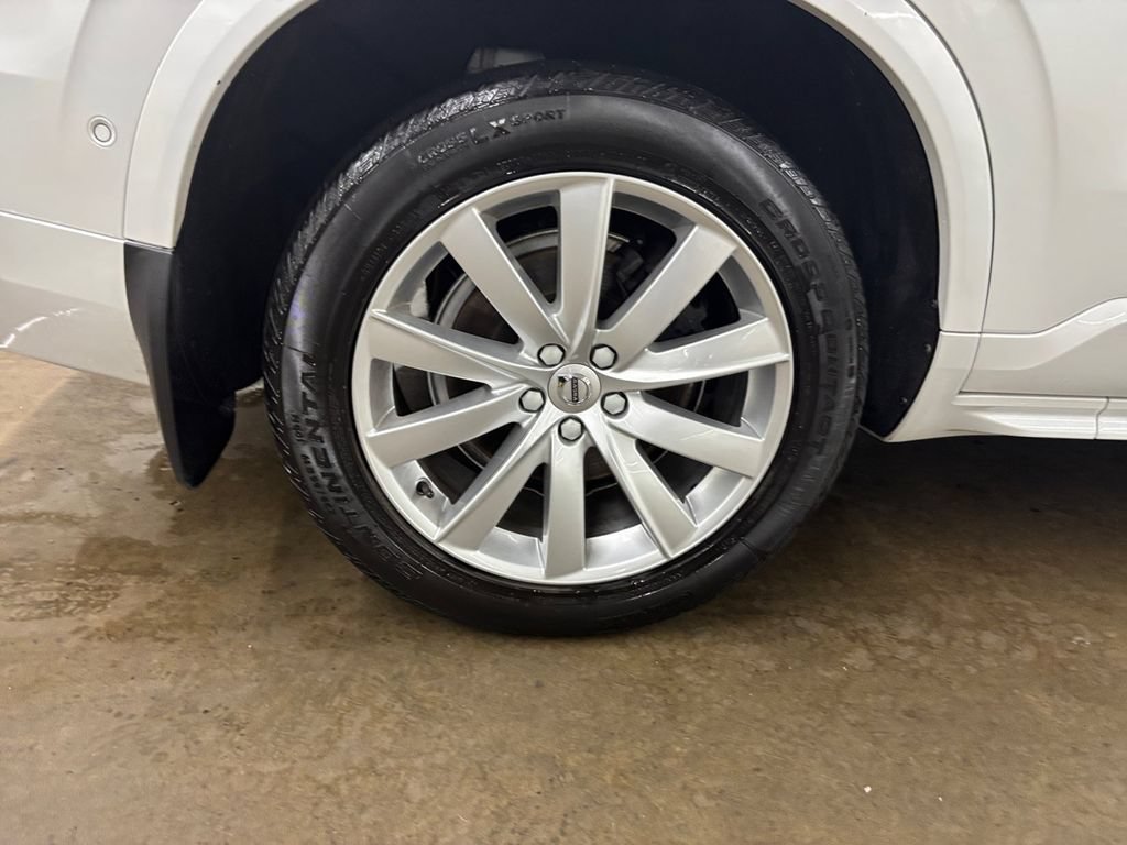 Used 2016 Volvo XC90 T6 Momentum w/ Momentum Plus Package AWD/4WD image 41