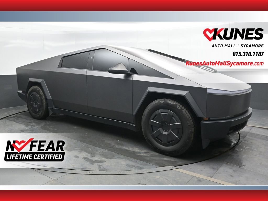 Used 2025 Tesla Cybertruck AWD Crew Cab image 1