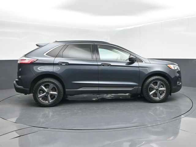 Certified 2022 Ford Edge SEL w/ Sport Appearance Package AWD/4WD image 9