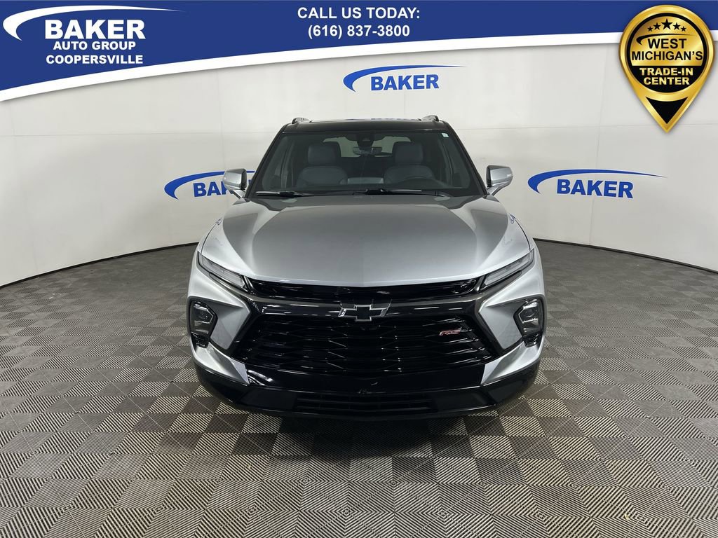 Certified 2023 Chevrolet Blazer RS w/ Driver Confidence II Package image 3
