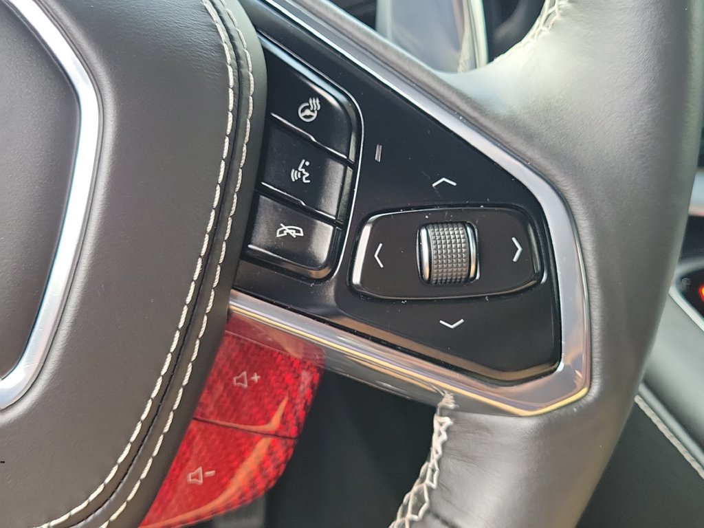 Used 2025 Chevrolet Corvette Z06 RWD image 10
