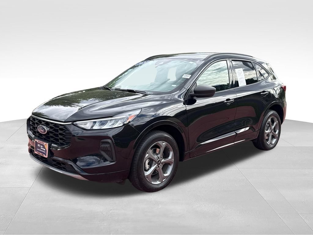 Used 2024 Ford Escape ST-Line AWD/4WD image 3