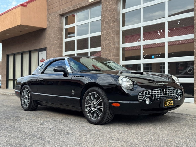Used 2002 Ford Thunderbird Deluxe RWD image 1