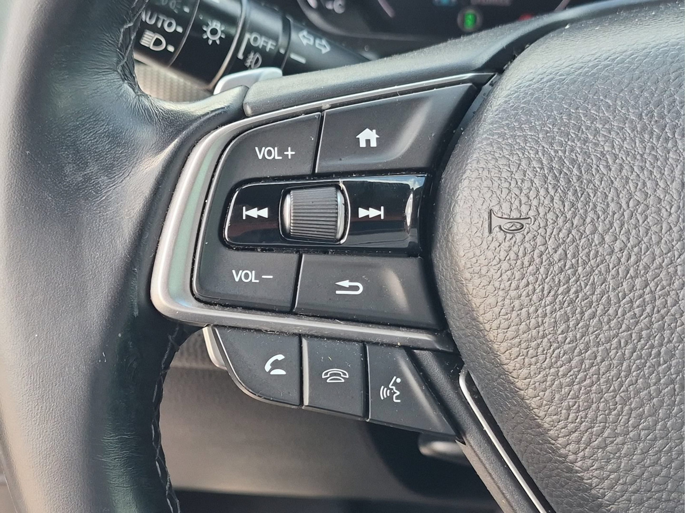 Used 2020 Honda Accord Sport image 13