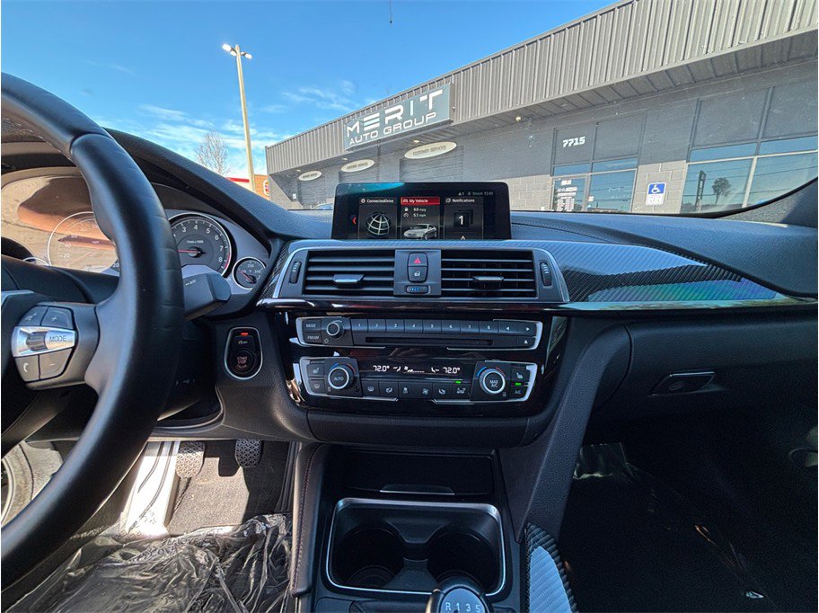 Used 2018 BMW M4 Coupe image 11