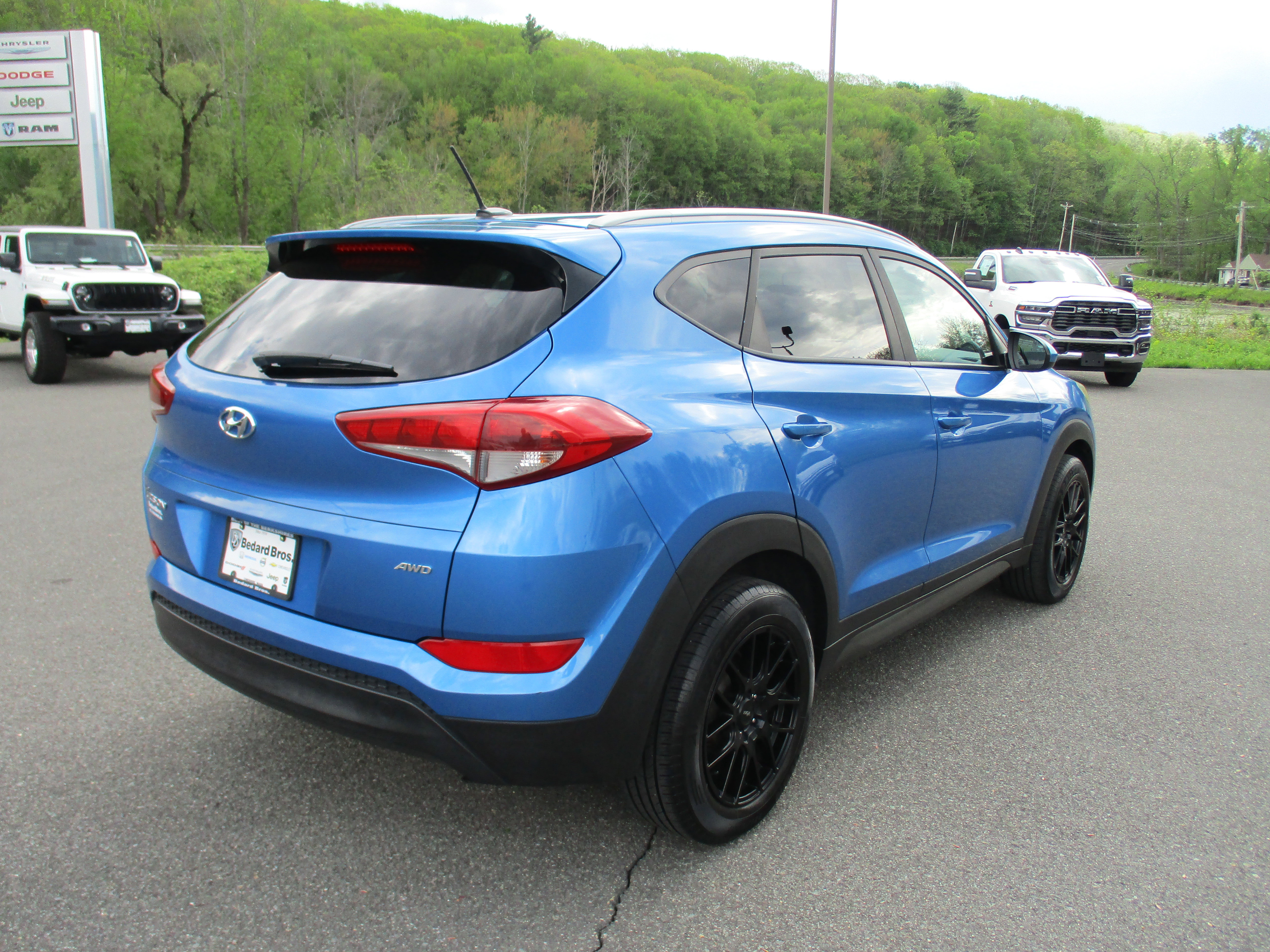 Used 2016 Hyundai Tucson SE w/ Option Group 02 AWD/4WD image 5