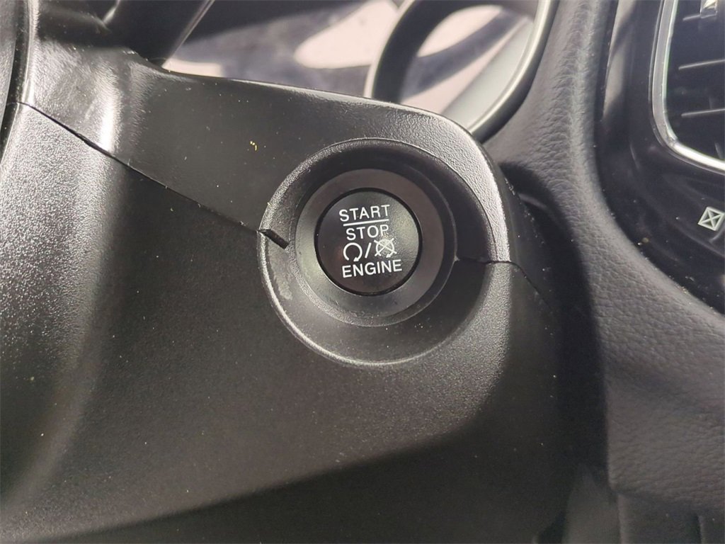 Used 2019 Jeep Compass Limited image 15