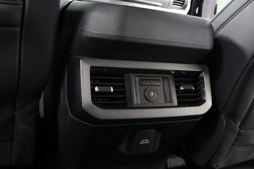 Used 2025 Ford F250 Platinum image 27