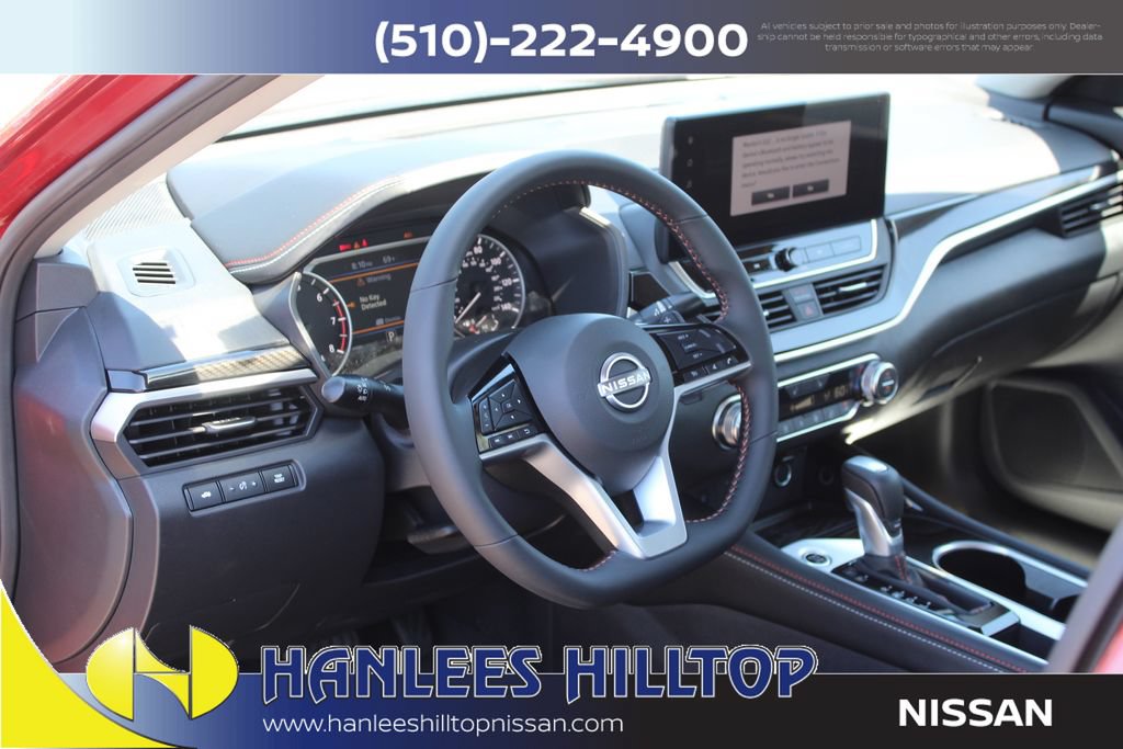 New 2025 Nissan Altima 2.5 SR w/ SR Premium Package FWD image 11