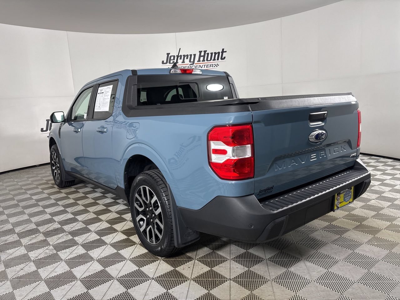Used 2023 Ford Maverick Lariat w/ Equipment Group 500A Standard AWD/4WD image 6