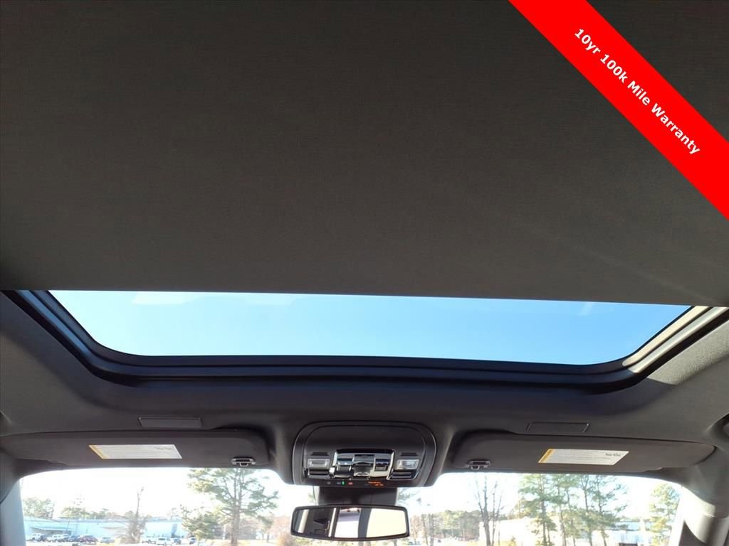 New 2026 Chevrolet Suburban Premier w/ Sun And Tow Package image 16