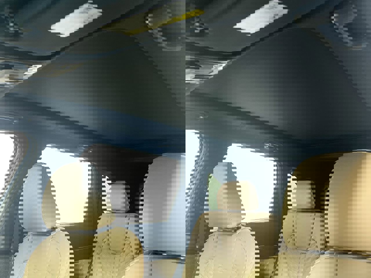 New 2026 Kia Sorento SX Prestige w/ Olive Brown Leather Package image 21