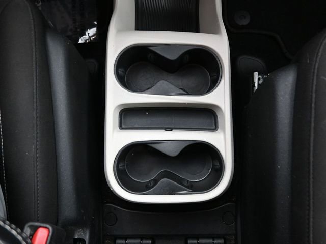 Used 2023 Chrysler Voyager LX FWD image 20