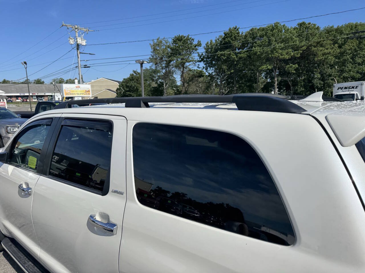 Used 2014 Toyota Sequoia Platinum AWD/4WD image 8