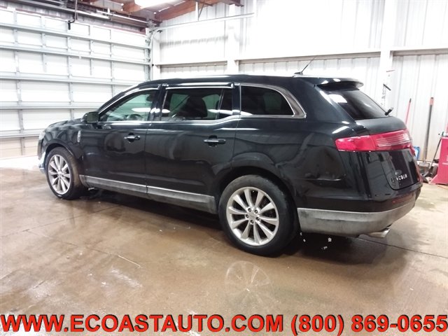 Used 2010 Lincoln MKT AWD image 5