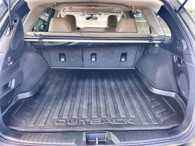 Used 2019 Subaru Outback 2.5i Limited AWD/4WD image 20