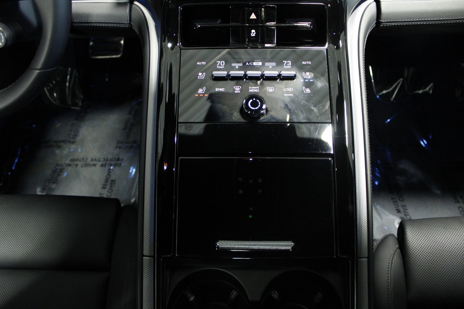 Used 2025 Porsche Panamera 4 image 39