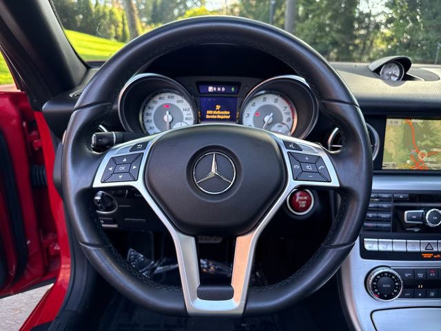 Used 2016 Mercedes-Benz SLK 300 image 14