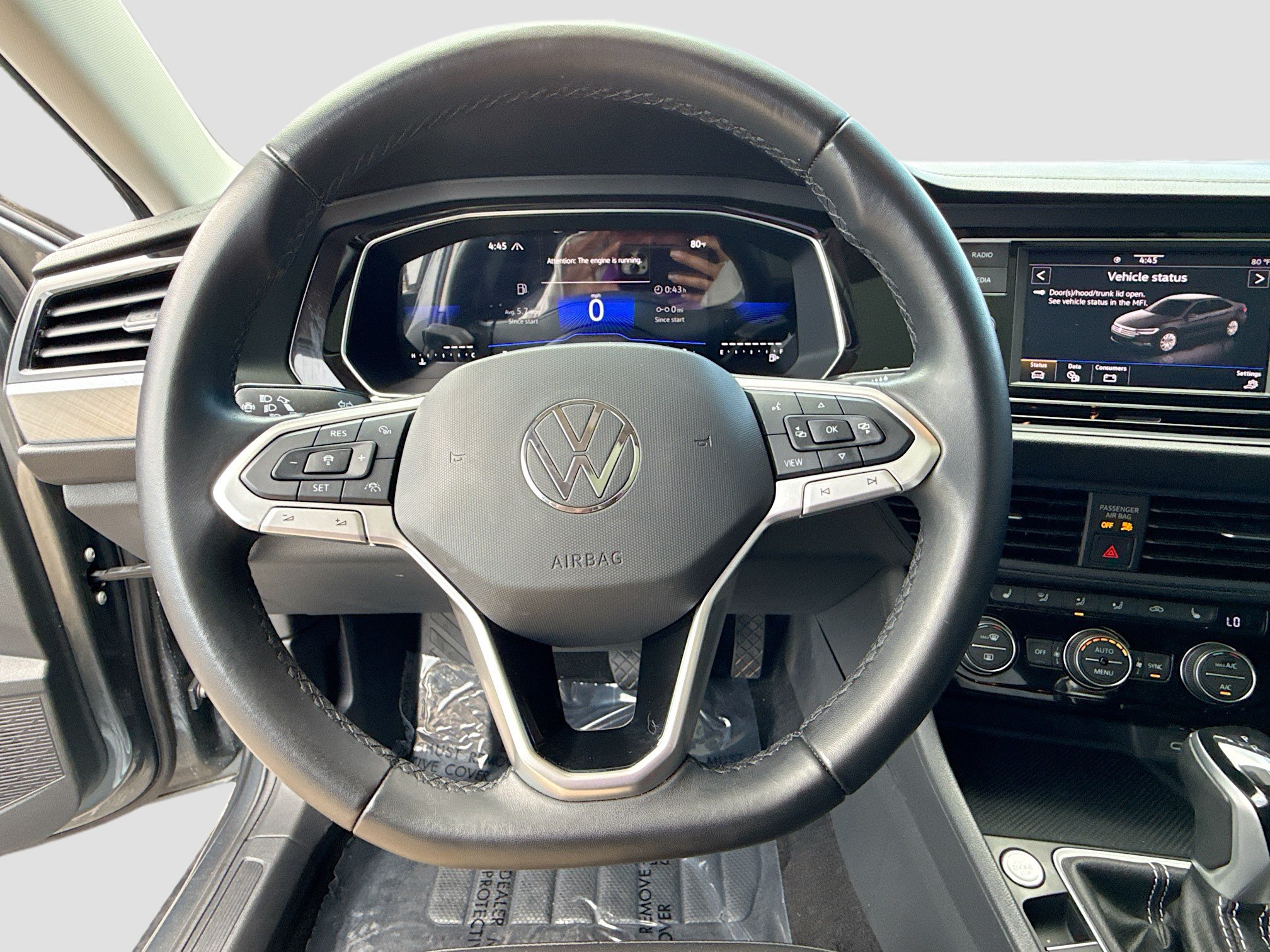 Used 2024 Volkswagen Jetta SE FWD image 38