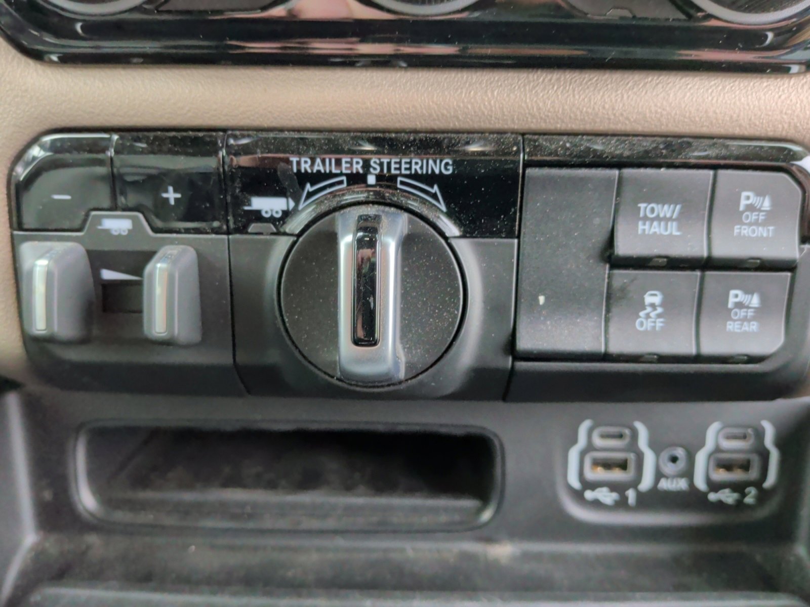 Used 2022 RAM 1500 Laramie image 19