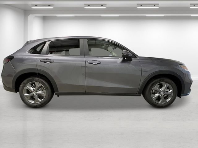 New 2027 Honda HR-V LX image 2