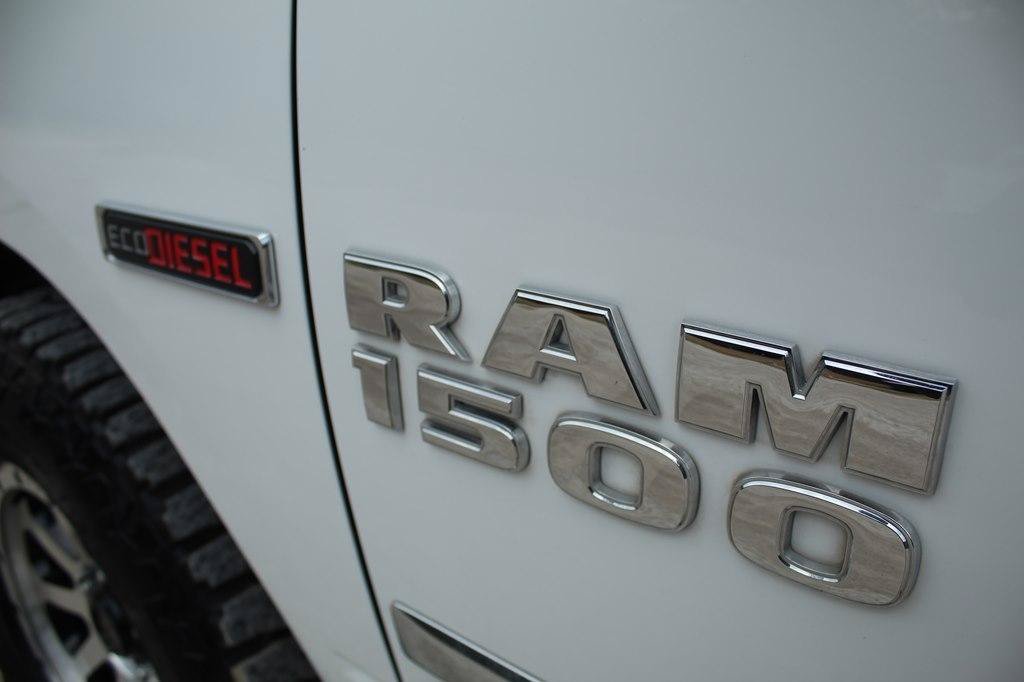 Used 2015 RAM 1500 Lone Star AWD/4WD image 9