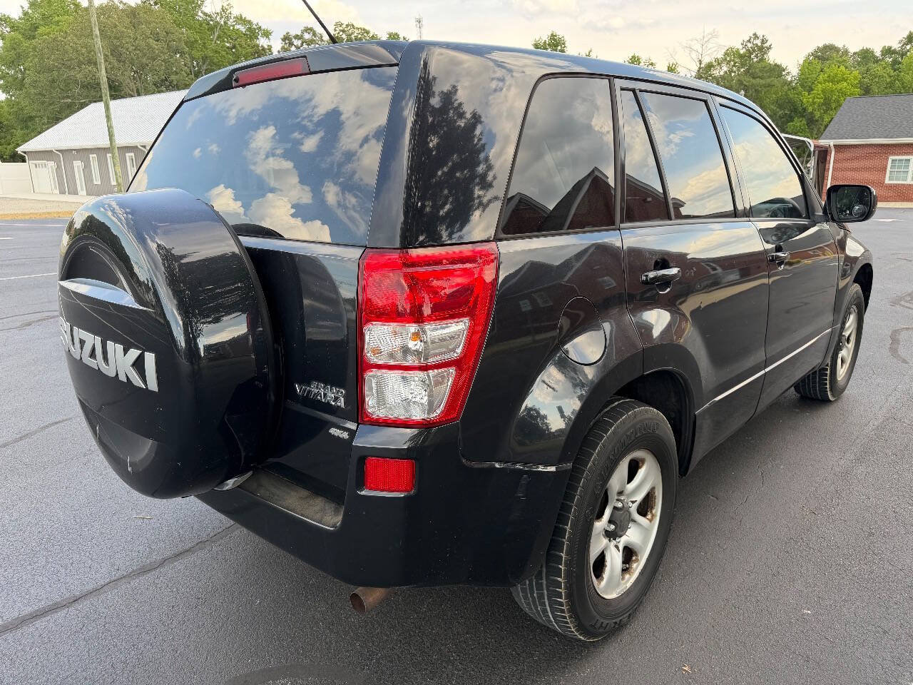 Used 2012 Suzuki Grand Vitara Premium AWD/4WD image 7