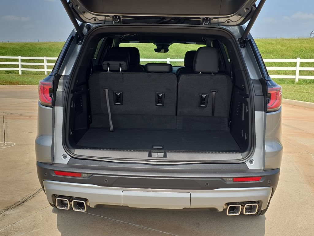 New 2026 GMC Acadia Elevation w/ Elevation Premium Package FWD image 13