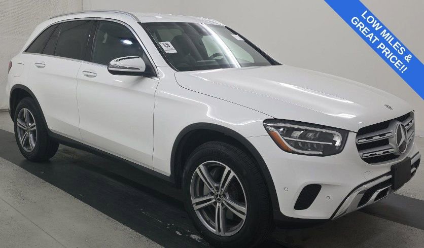 Used 2022 Mercedes-Benz GLC 300 image 2