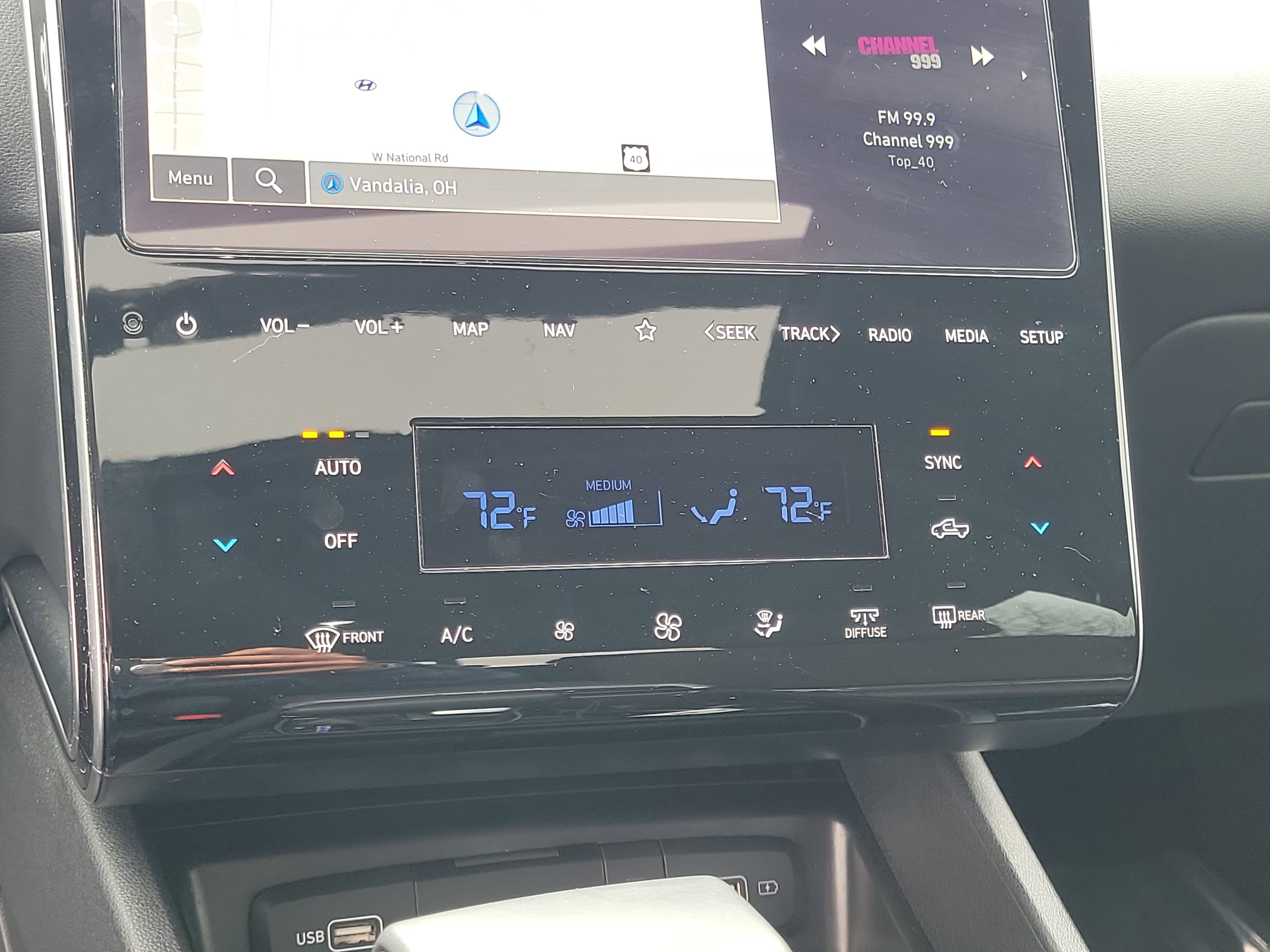 Used 2023 Hyundai Santa Cruz SEL Premium image 27