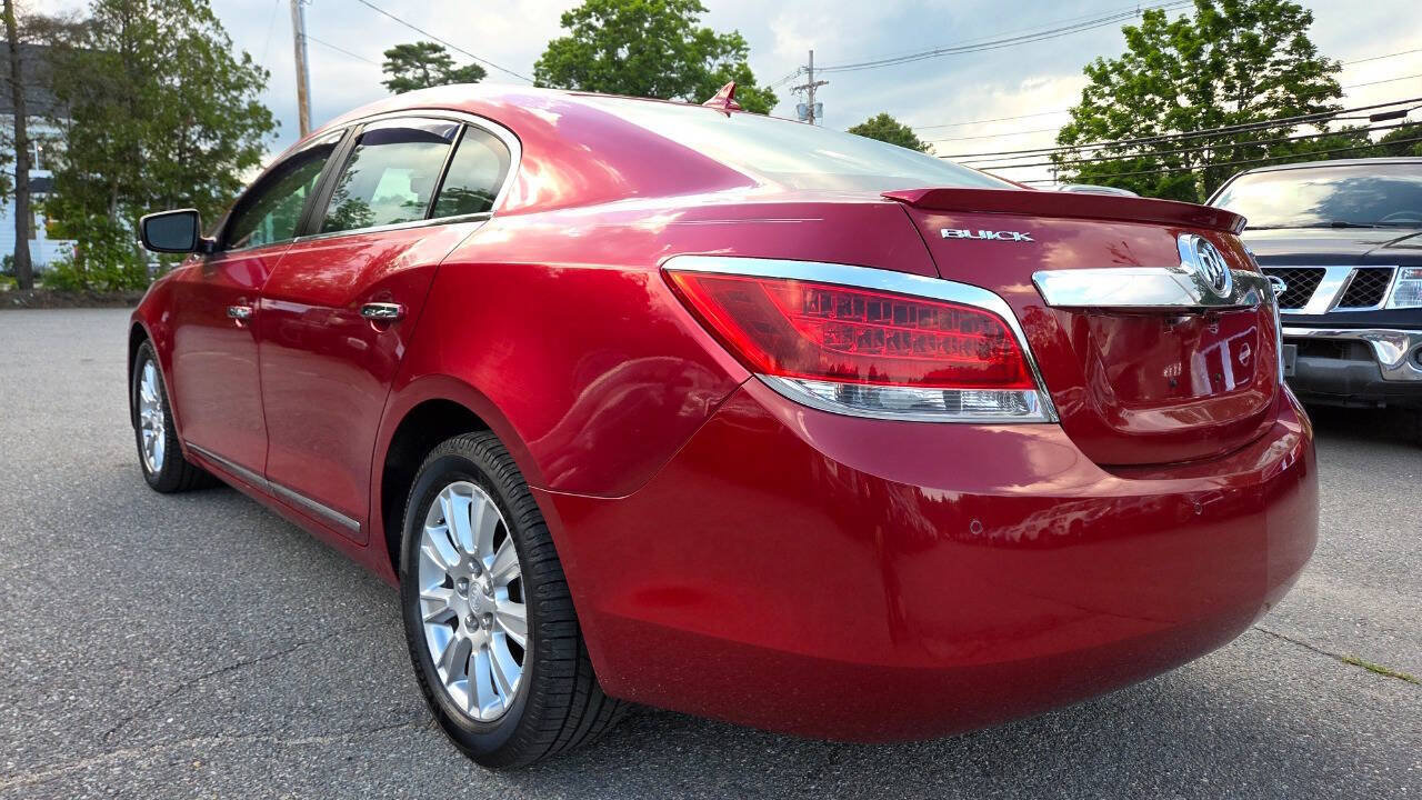 Used 2012 Buick LaCrosse Premium w/ Entertainment Package FWD image 11