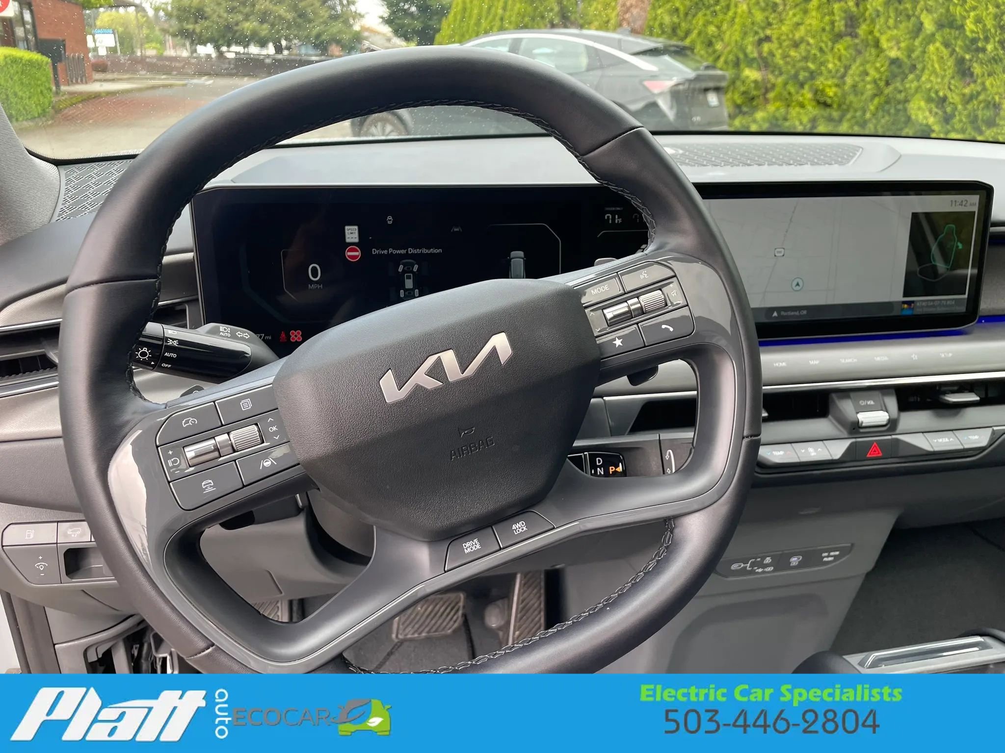 Used 2024 Kia EV9 Land image 39
