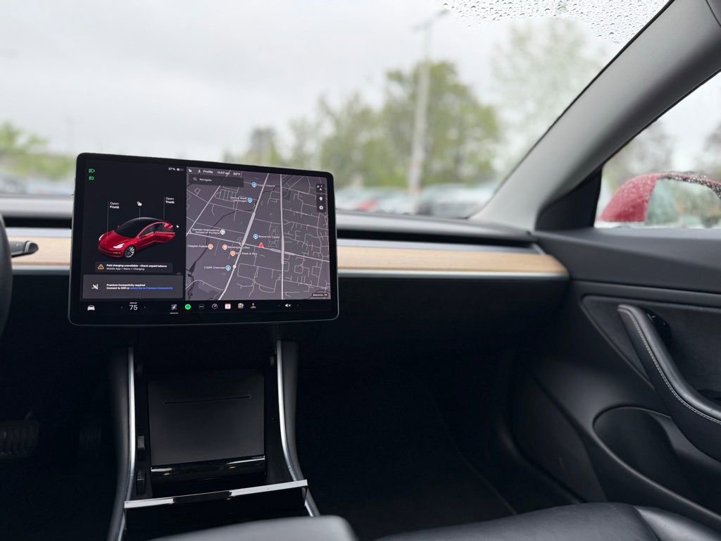 Used 2018 Tesla Model 3 Long Range AWD/4WD image 22