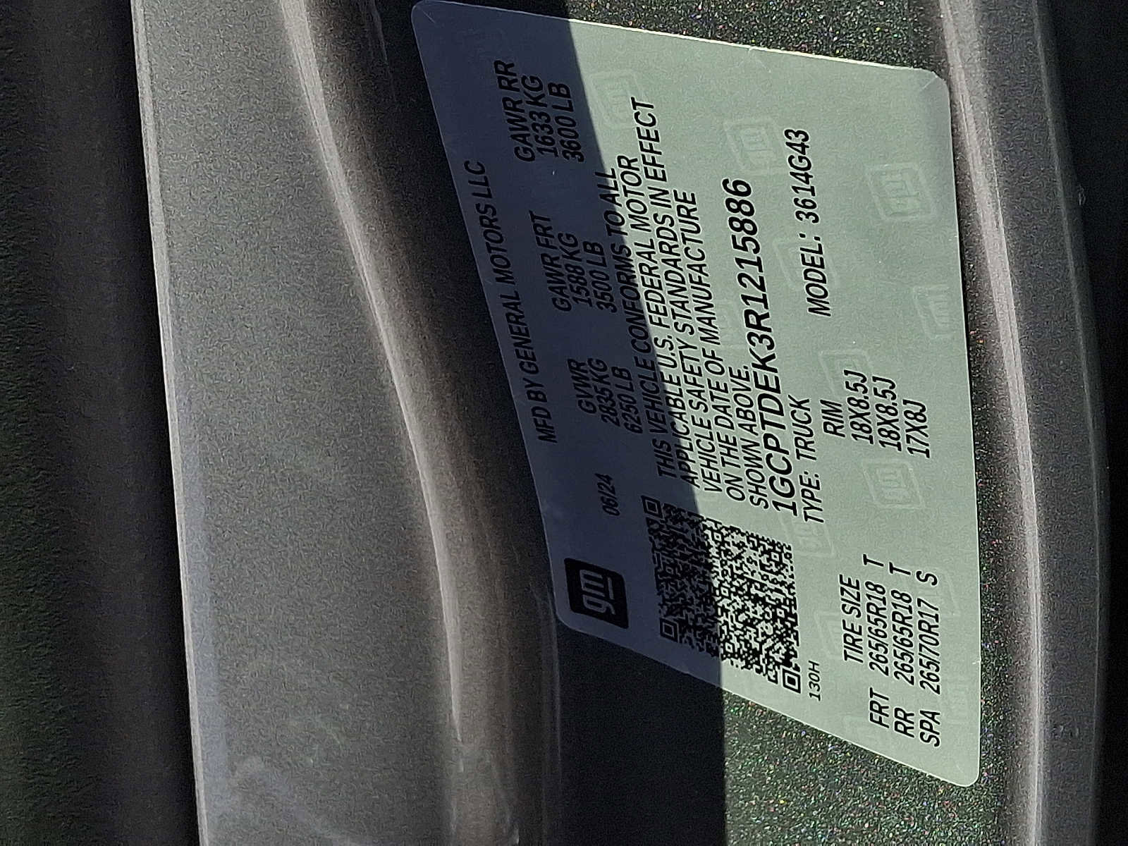 Used 2024 Chevrolet Colorado Z71 w/ Z71 Convenience Package 2 image 27