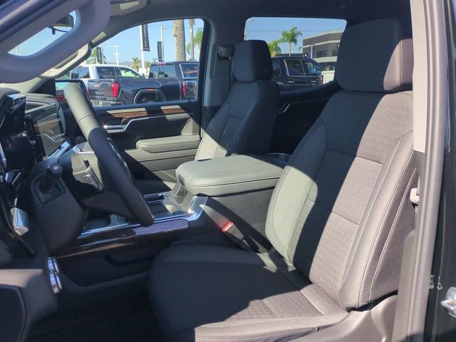 New 2026 GMC Sierra 1500 Elevation w/ LPO, Elevation Black Package AWD/4WD image 20