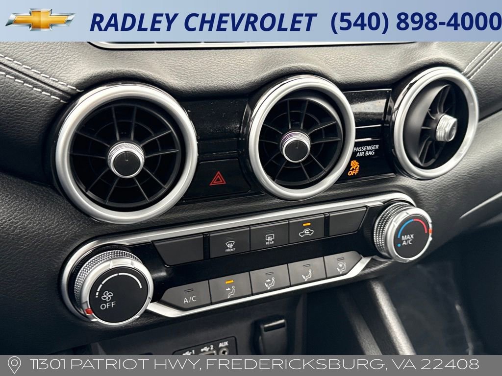 Used 2025 Nissan Sentra SV image 10