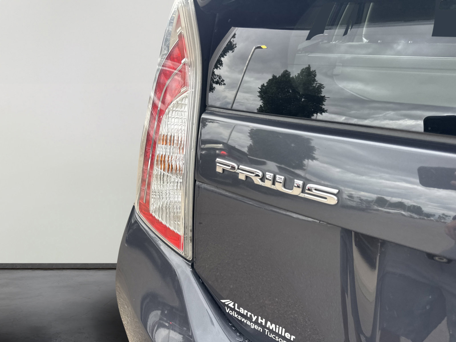 Used 2015 Toyota Prius Two image 6