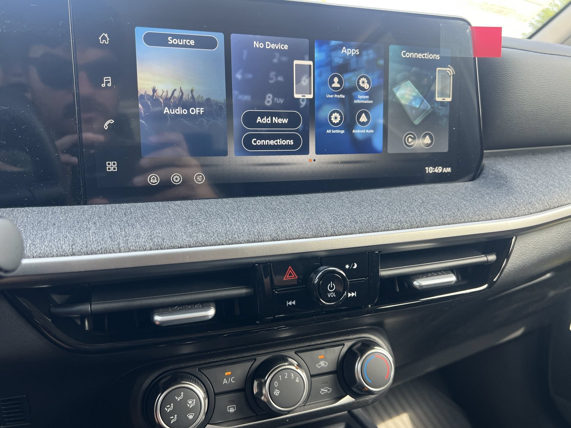 New 2026 Nissan Kicks S FWD image 4